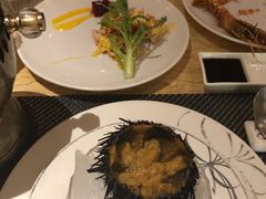-雍和会海鲜姿造自助(湖东路店)