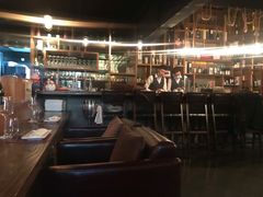 -斯普汇生蚝牛排馆(中骏世界城店)