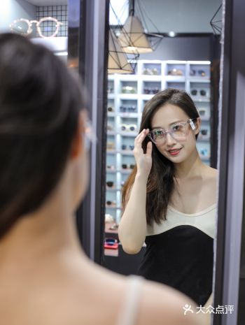 厦门探店｜潮人必备眼镜原来都在这里买的