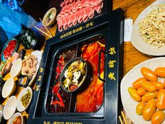 -老牌坊云南鱼豆花火锅(嵩山店)
