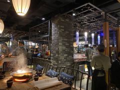 -湊湊火锅·茶憩(杭州湖滨银泰in77店)