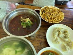 -王菊美食街·王菊面馆(总店)