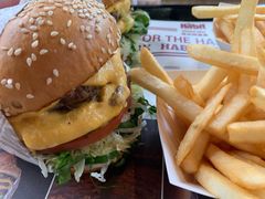 -The Habit Burger Grill 哈比特汉堡(复兴soho店)