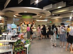 -blt精品超市(杭州城西银泰店)