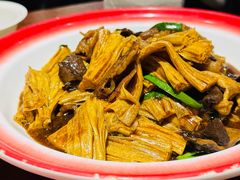 -吕氏焗小鲜•海鲜青岛菜(八大关店)
