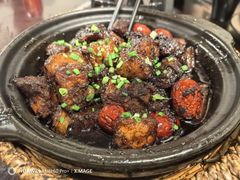 瓦罐红烧肉-堂瓦里·传统赣菜(八一广场店)