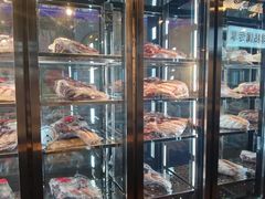 -MONICH牛排融合餐厅(和义大道购物中心店)