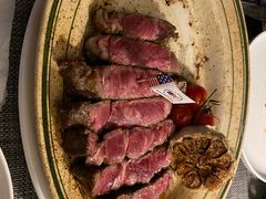 -MONICH牛排融合餐厅(和义大道购物中心店)