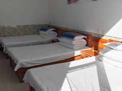 -梨木台悦来客农家院