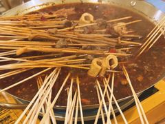 -拈签一笑黄牛肉辣卤串串