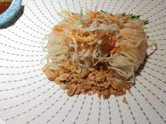 -姜君·千岛湖鱼头馆(浦东大道店)