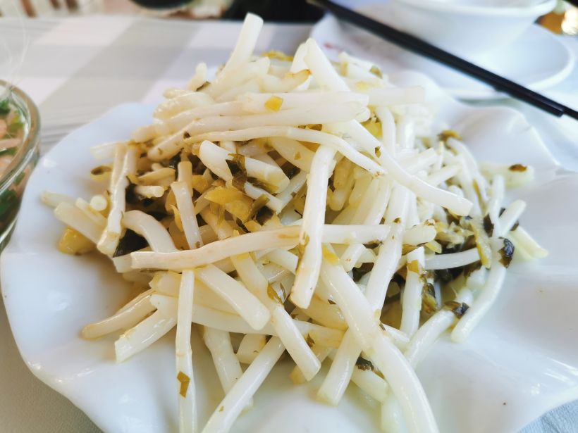 我在东山吹着夏天的风