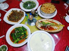 -食鼎记海鲜大排档(美食街店)