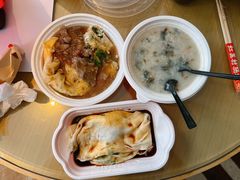 潮式牛肉鸡蛋肠粉-红荔村肠粉(岗厦店)