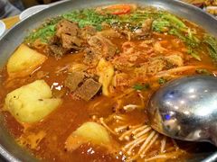 -喇喇排骨火锅·传统韩式脊骨汤(望京西园总店)