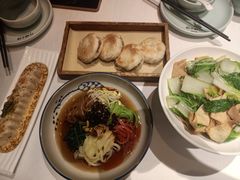 -江城小馆陕南妈妈菜·全球旅行餐厅(钟楼店)