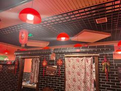 -王老六铁锅炖鱼(华阳路店)