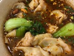 -谭师爷龙抄手(白下路店)