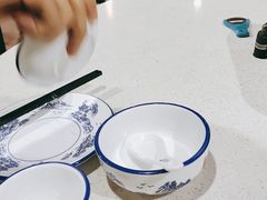 -墨脱石锅椰子鸡•香草鸭•东山羊(大东海店)