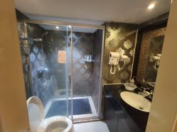 -JNK皮肤管理中心