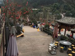 -楠柏弯休闲山庄(梨花溪店)