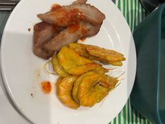 -金马门国际美食百汇(珞喻路店)