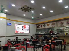 大堂-燊意布拉肠云吞面(中山四路店)