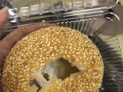 -白玉兰食品(汇联商厦店)