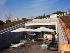 -UNI UNI(环亚凯瑟琳店)