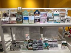 -万谷(BOM嘻番里店)