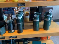 零售区-星巴克臻选(宁波北仑银泰城店)