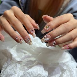 -Nail Me美甲美睫