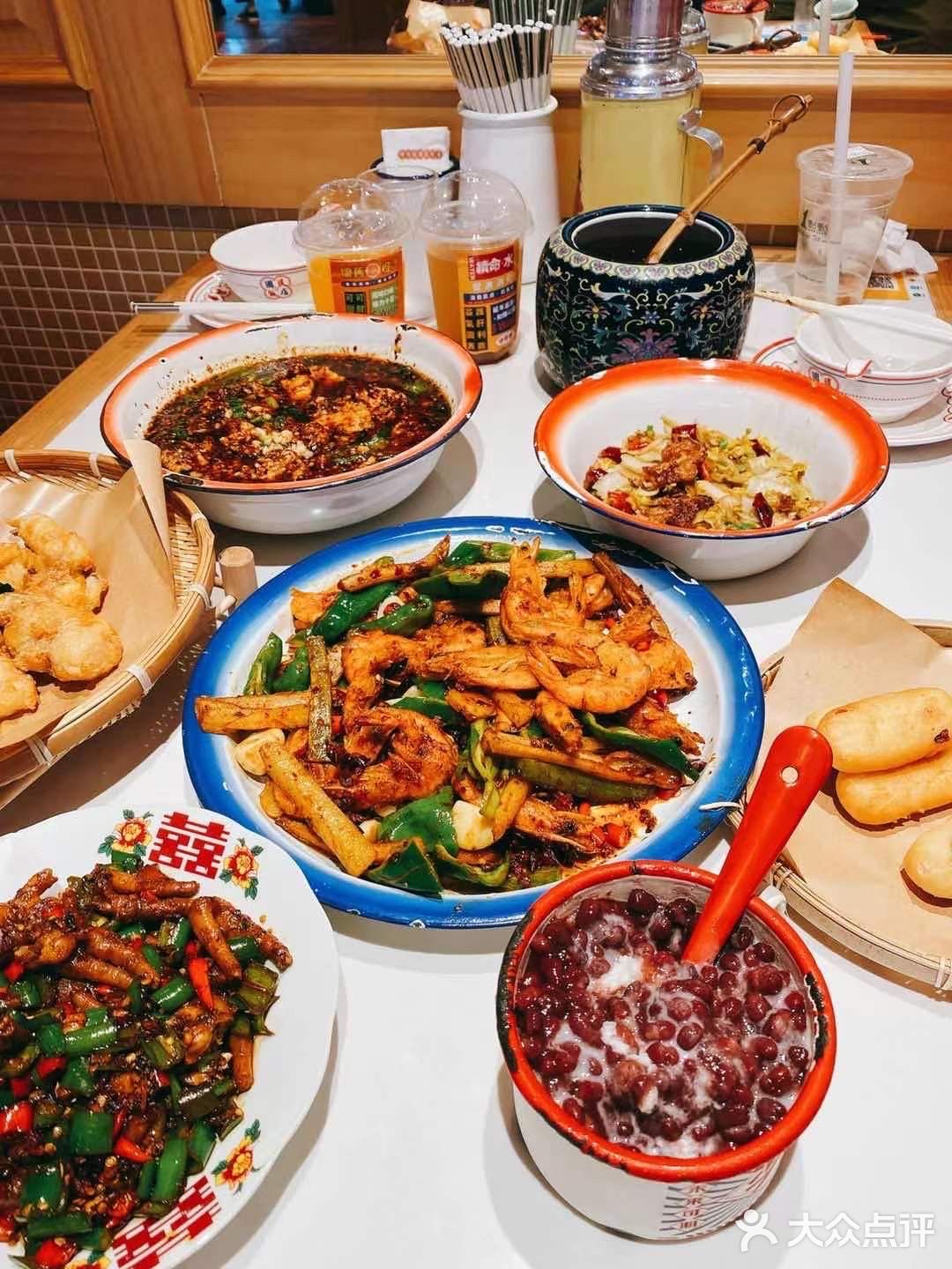 魔都探店｜穿越回老上海的国民饭店，神鲜馆