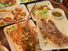 -两兄弟Song Pee Nong(2号店)