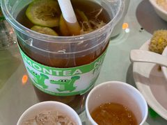 -小芙蓉湘菜馆(易生活购物公园店)
