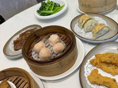 -万龙洲海鲜(大兴绿地缤纷城店)