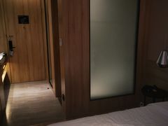 -杭州西湖湖滨银泰亚朵酒店