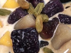 招牌手工芋圆系列-广信牛奶甜品世家(台东店)