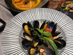 -春树下·树屋花房西餐厅(罍街AS1980店)