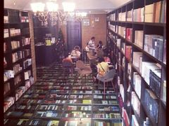 android_upload_pic-钟书阁(松江泰晤士小镇店)