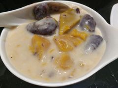 -高第街56号餐厅(银座商城玉函店)