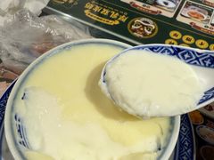 -广信牛奶甜品世家(台东店)