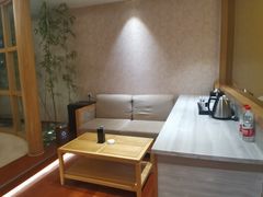 -余姚阳明温泉山庄