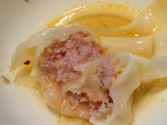 -八二小区抄手(龙湖上城天街店)