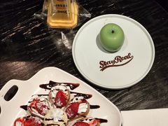 -StayReal Cafe(长宁来福士广场东八区店)