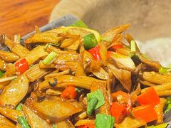 -滇香肴·云南菜蒸汽石锅鱼(云南北路店)