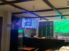 -麦落精酿啤酒餐吧(先农大院店)