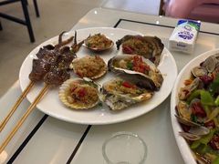 -覃记海鲜美食餐厅
