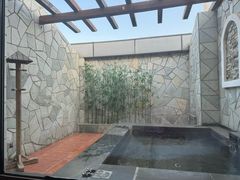 -仁爱团泊湖温泉中心