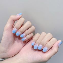 -花岐款式专研健康美甲沙龙